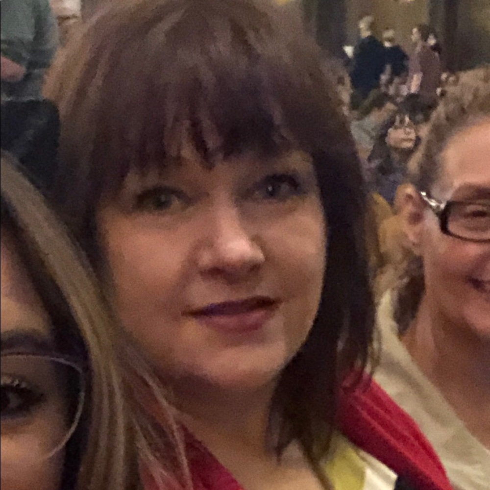 Meet your Posher, Maia